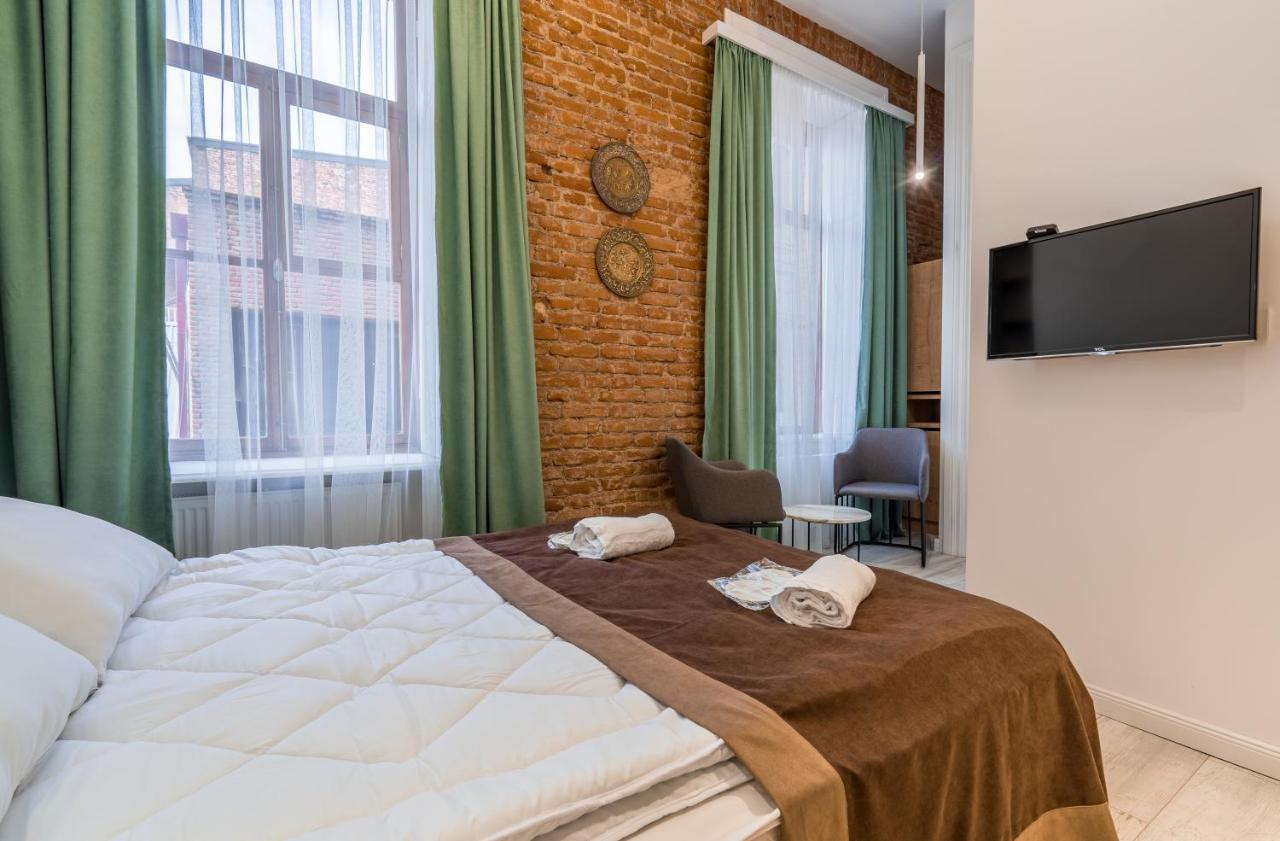 Mini Hotel On Aghmashenebeli Ave Tbilisi Exterior photo